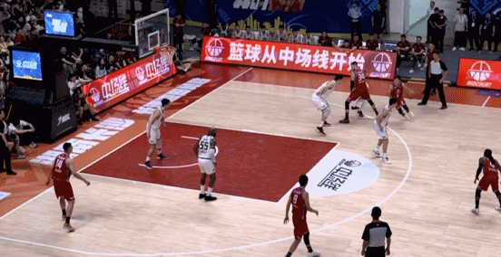 NBL战报：马里奇30+14 琼斯拿下24分 长沙万天99-88战胜香港金牛